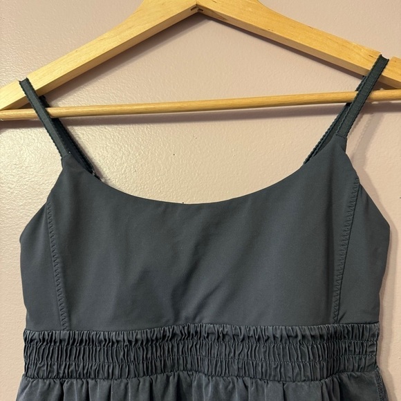 Lululemon Black Bliss Tank Top Womens Size 6 - Picture 4 of 10